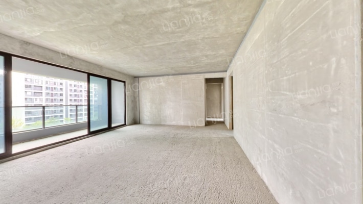 新城·玺樾台二手房实景图