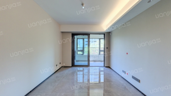 万科锦上光曜东区二手房实景图