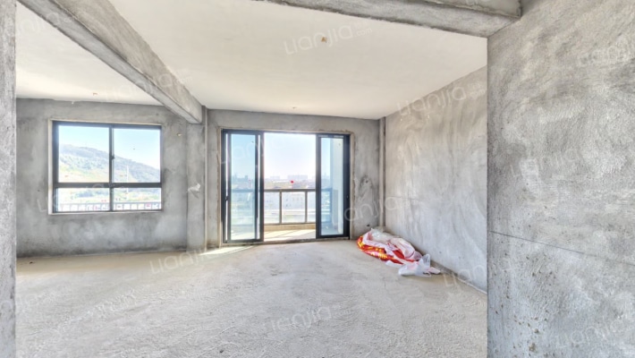 河滨花苑二手房实景图