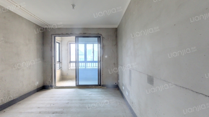 华地学府公园二手房实景图