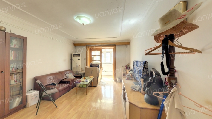 富润里二手房实景图