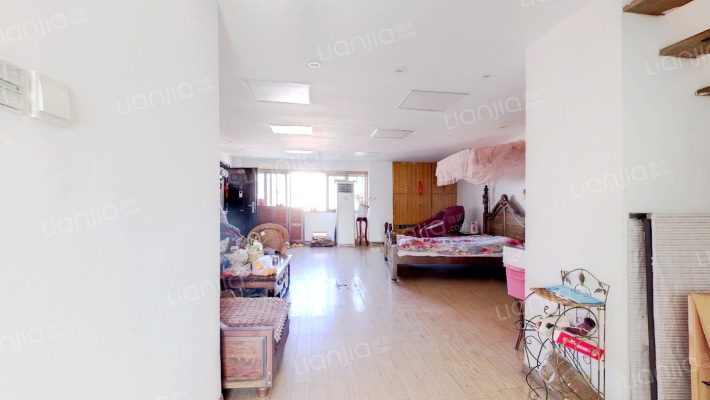 中环国际广场二手房实景图