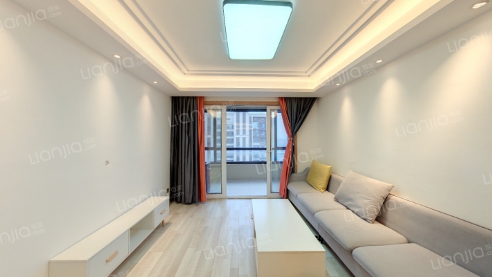 世茂璀璨倾城西区二手房实景图