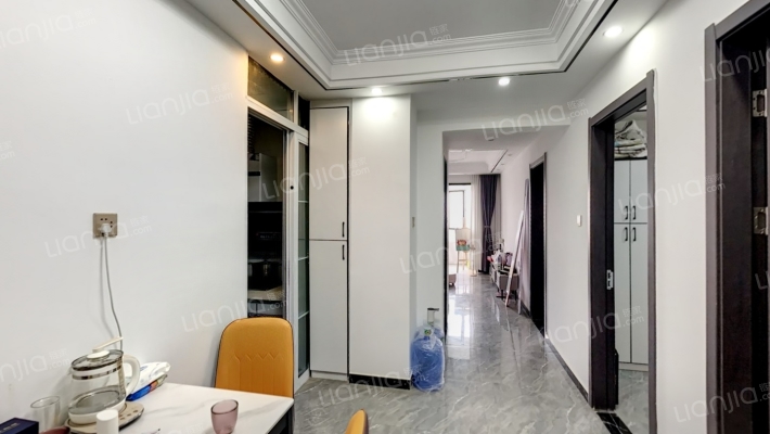 建业置地广场二手房实景图