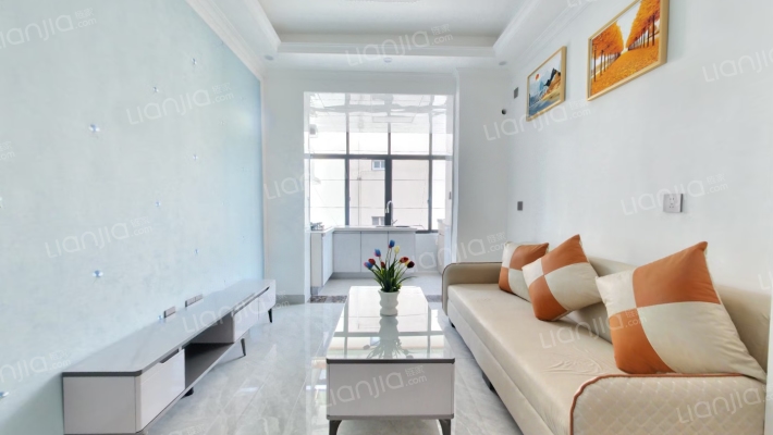 机车厂宿舍二手房实景图