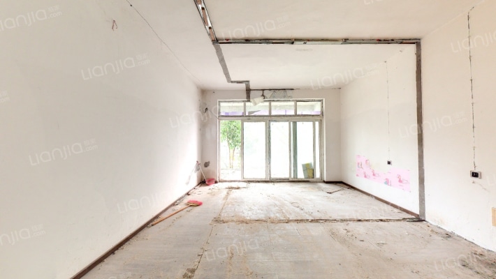 兰湖天二手房实景图