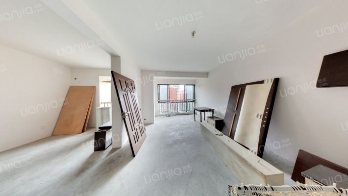 新航花苑二手房实景图