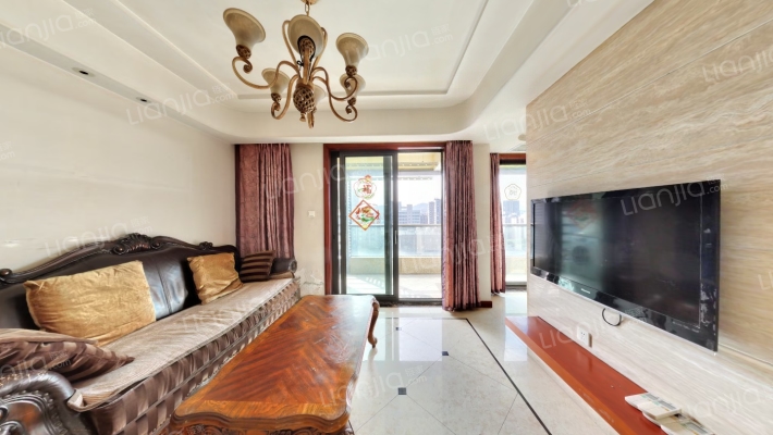 滨江金色蓝庭二手房实景图