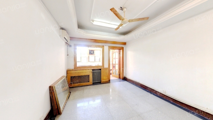 美好里二手房实景图