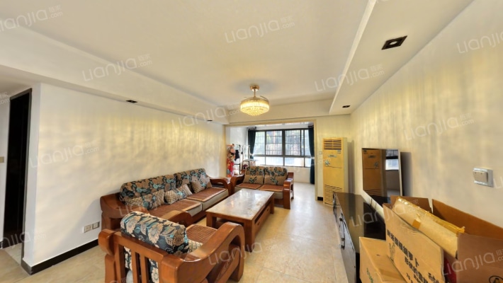 保利麓谷林语蔷薇谷二手房实景图