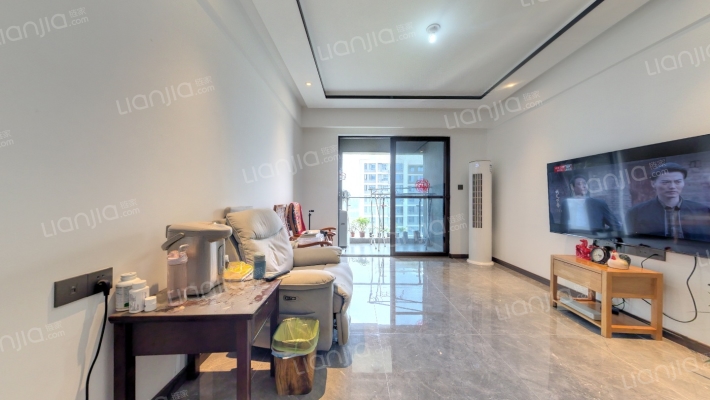 怡心湖岸一期二手房实景图