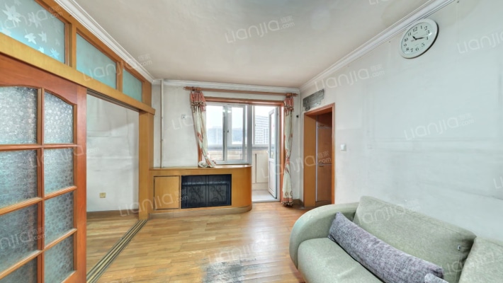 鲍家街二手房实景图