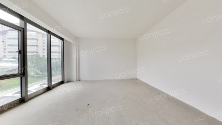 格林府邸二手房实景图