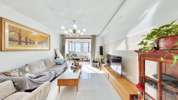 世纪梧桐公寓二手房实景图