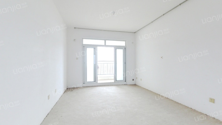 华鑫天域居二手房实景图