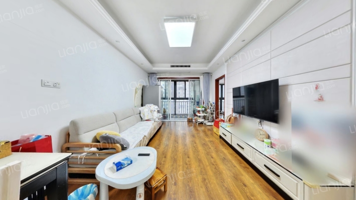 中建南湖壹号二手房实景图