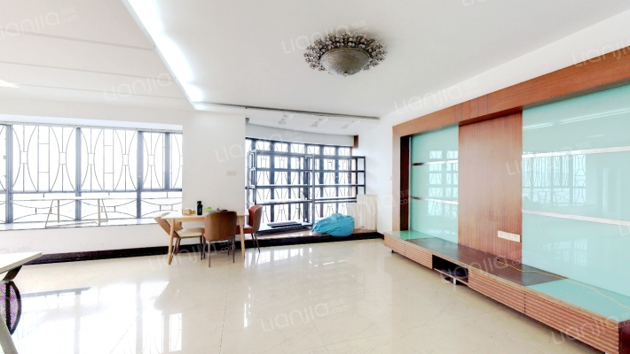 雍景豪苑二手房实景图