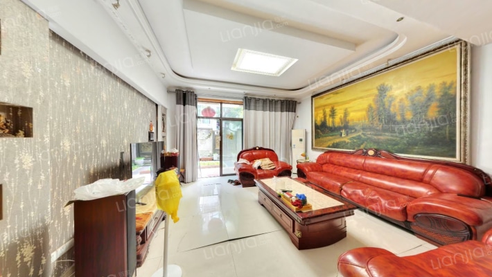 富力城瀚湖A区二手房实景图