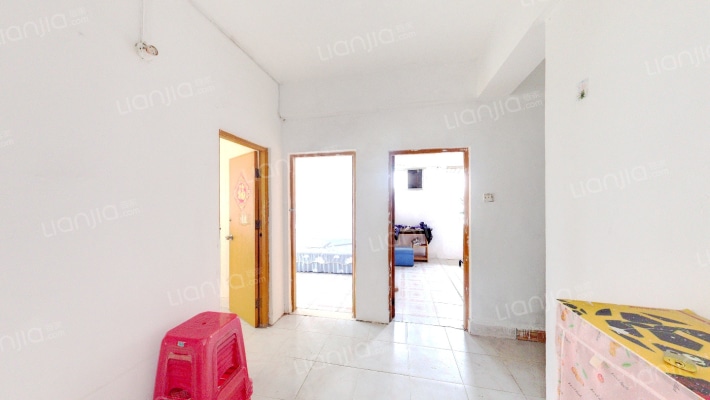 新华大厦二手房实景图