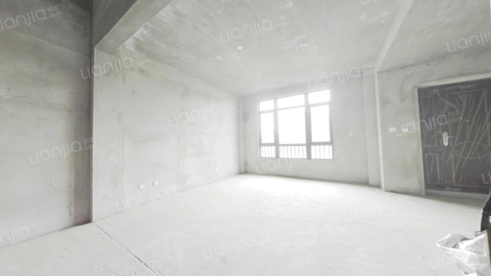 绿地城DK2二手房实景图