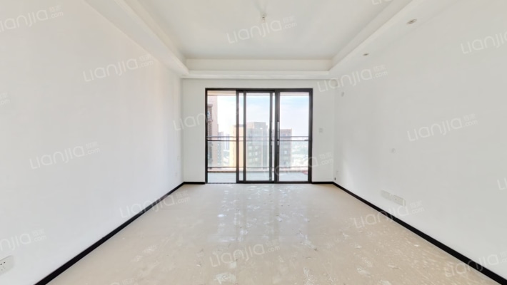 龙光玖龙山二手房实景图