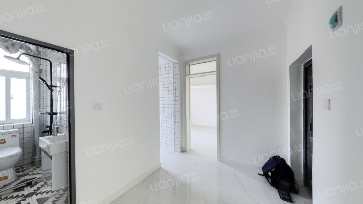 蔡屯西街二手房实景图