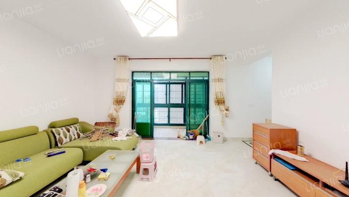 景观花园二手房实景图