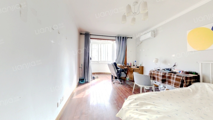 漕溪三村二手房实景图