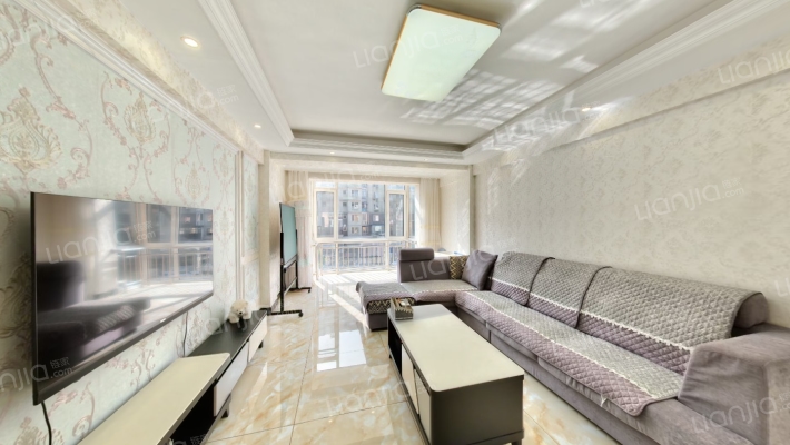 山水花园小区二手房实景图