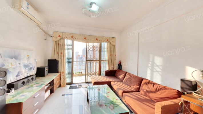 富力现代广场二手房实景图