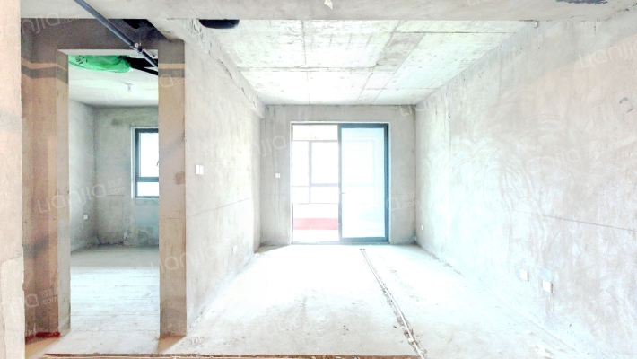 琥珀东华府东苑二手房实景图