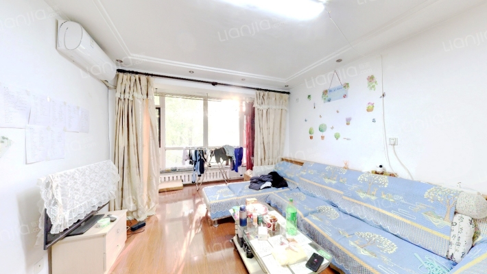 河畔人家二手房实景图