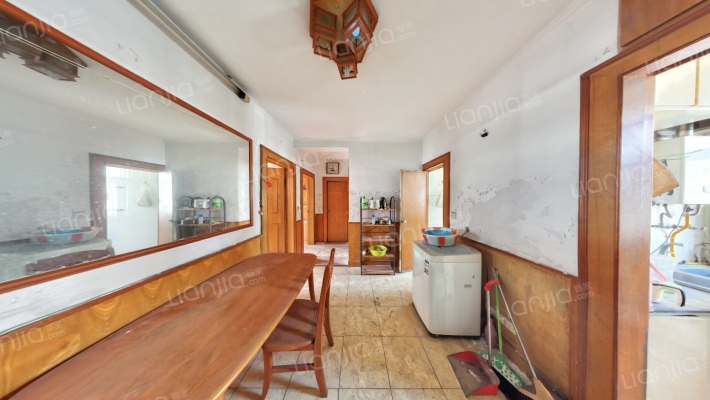 清扬新村二手房实景图