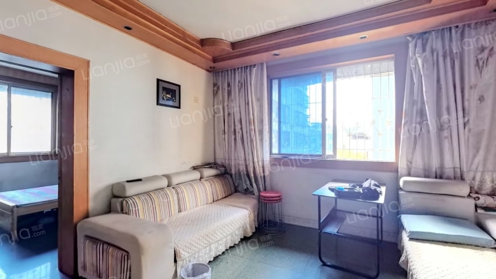 攀钢小区三小区二手房实景图