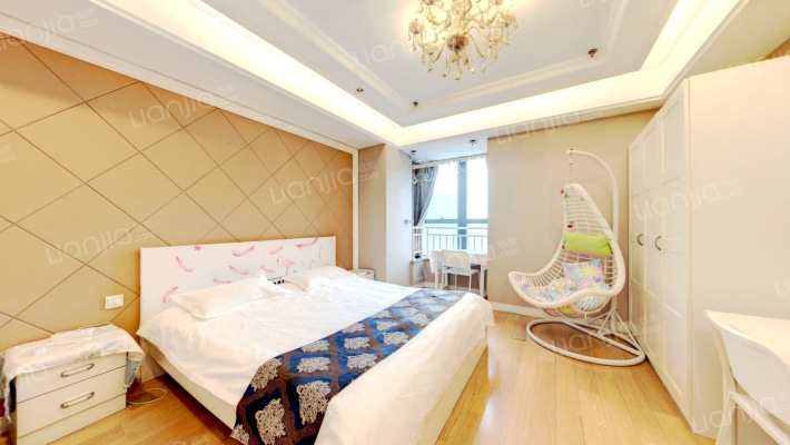 悦恒君铂国际二手房实景图