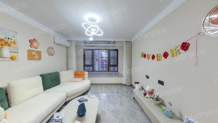 万科向日葵小镇东郡冬望里二手房实景图