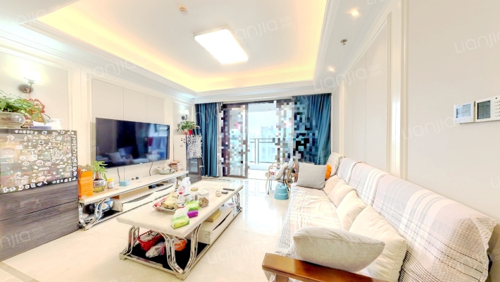 融创玖樾台邸二手房实景图