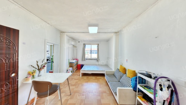 和信小区二手房实景图