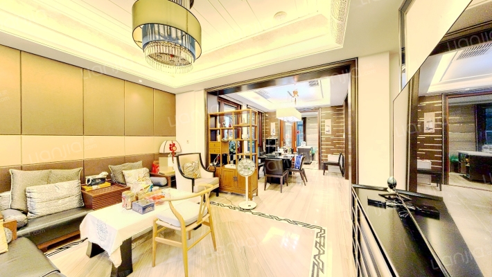 古北香堤艺墅二手房实景图