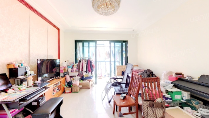 恒大绿洲二手房实景图