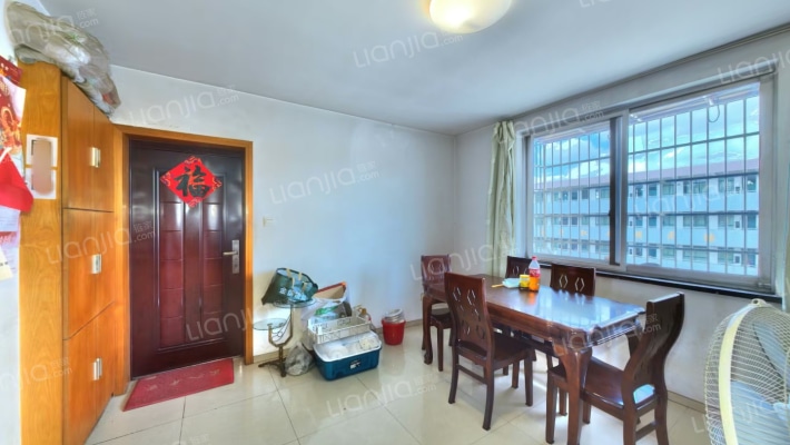 石碶鄞江住宅小区二手房实景图