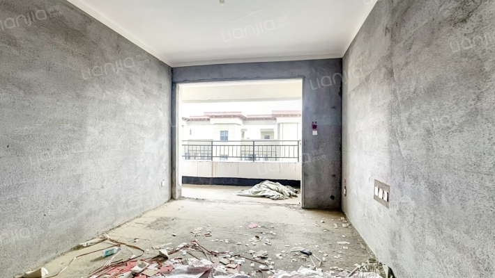 广商逸墅三期二手房实景图