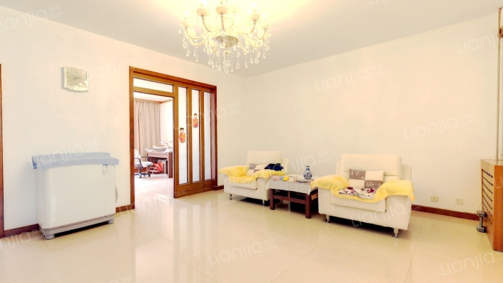 商务学院教师小区二手房实景图