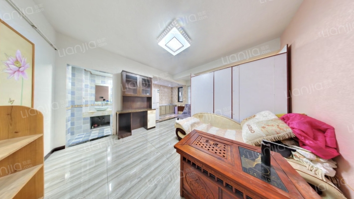 银鑫五洲广场二手房实景图