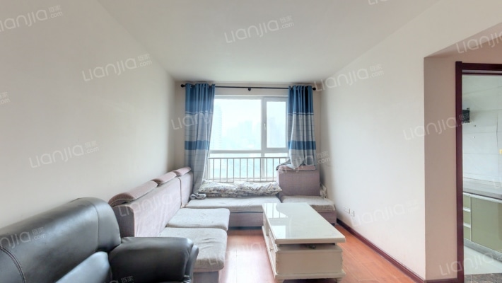 府东新居二手房实景图