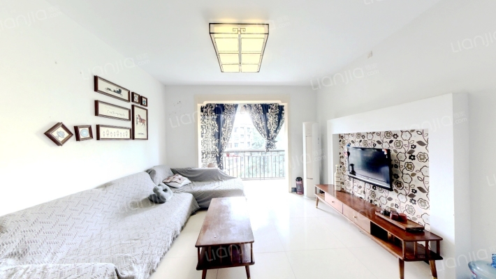 上层豪庭二手房实景图