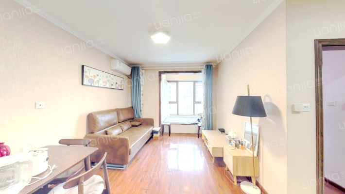 东方龙域二手房实景图