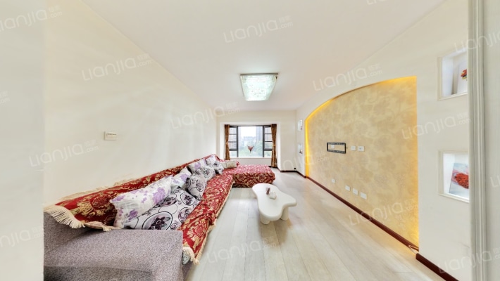 空港晶座二手房实景图