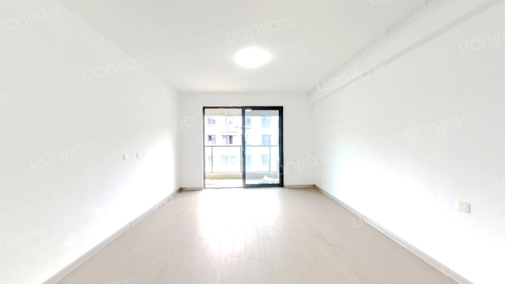 中南世茂江山里二手房实景图