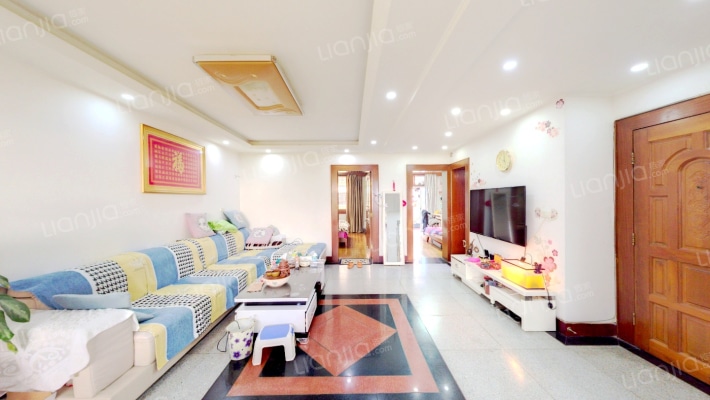 福龙公寓内院二手房实景图